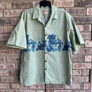 🍒💣 Hilo Hattie Hawaiian Aloha button down shirt